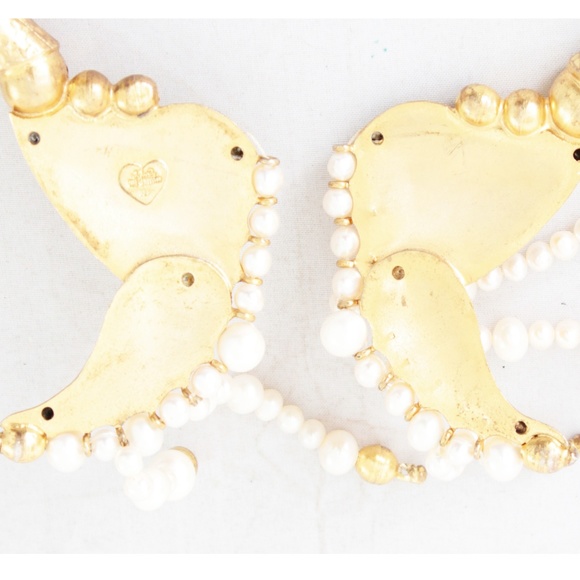 Vintage Necklace Butterfly Collar Choker Gold Metal Faux Pearl Retro HTF - Picture 4 of 5